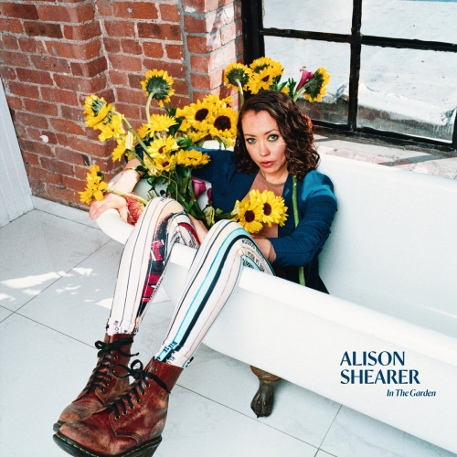 Alison Shearer - In The Garden (2025) [Hi-Res]
